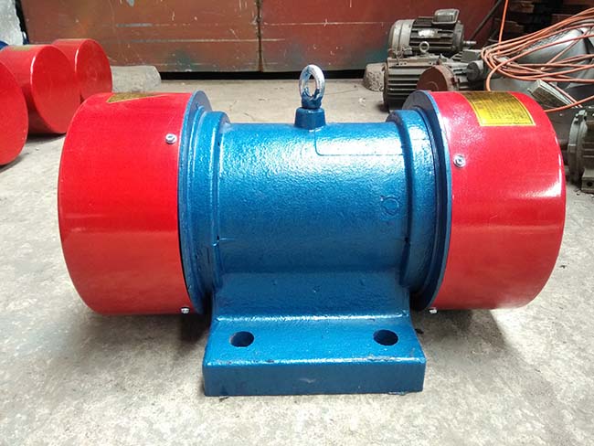 石灰石煤檢篩分機(jī)振動電機(jī)