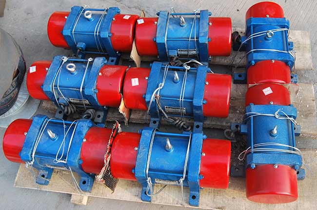 無(wú)刷直流振動(dòng)電機(jī)驅(qū)動(dòng)電路