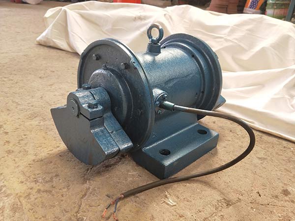 YXU-20-6振動(dòng)電機(jī) 1.5KW 100%全銅線