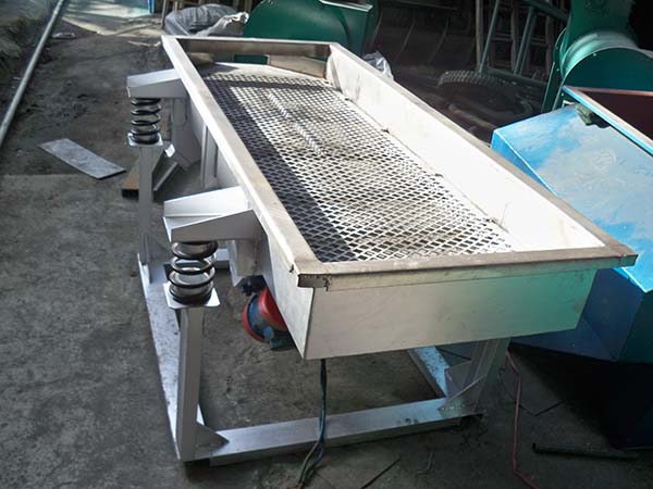 廠家定制不銹鋼豆芽振動(dòng)篩選機(jī) 多層振動(dòng)等級(jí)篩分機(jī) 振動(dòng)電機(jī)