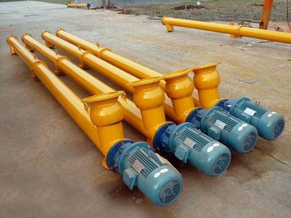 LS無(wú)軸輸送機(jī)螺旋輸送機(jī)通常由運(yùn)送機(jī)本體、