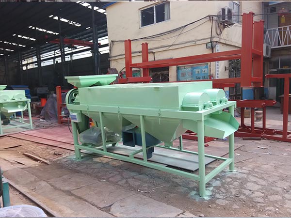 單軸水稻去霉機380v稻米拋光機可以定制