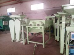  黑龍江小型水稻脫芒機(jī)家用電豆類拋光機(jī)廠家直銷