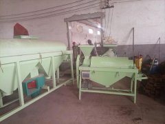 黑龍江小型水稻拋光機(jī)380v豆類拋光機(jī)可以定制